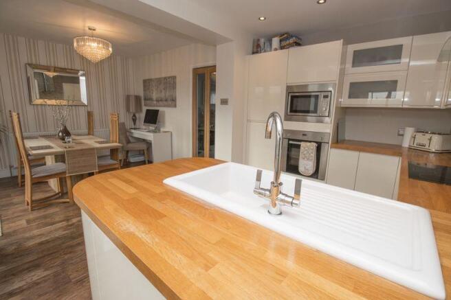 Kitchen / Diner