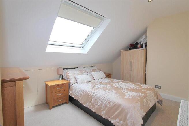 bed 3 1.jpg