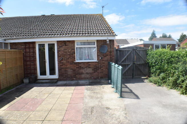 Photo 12