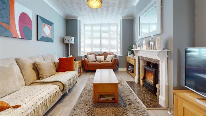 Radipole-Lane-Living-Room(1).jpg