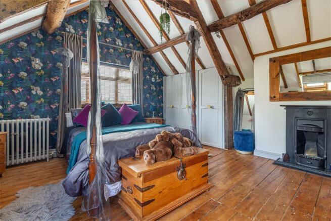 Bedroom-2-2.jpg