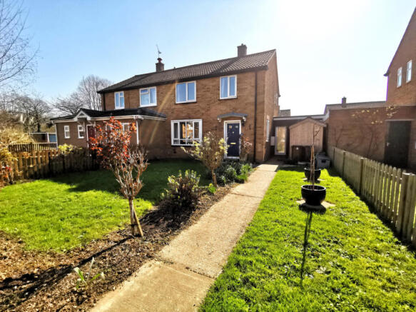 3 Bedroom Semi Detached for Sale
