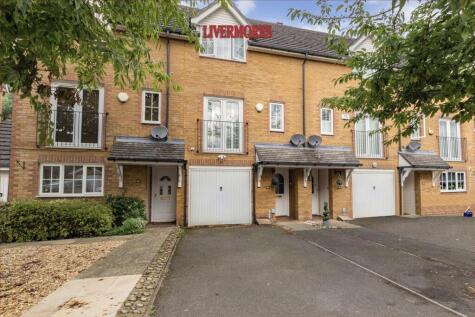 Bascombe Grove, Braeburn Park, Crayford