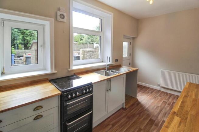 2 bed Terraced for sale Image 4
