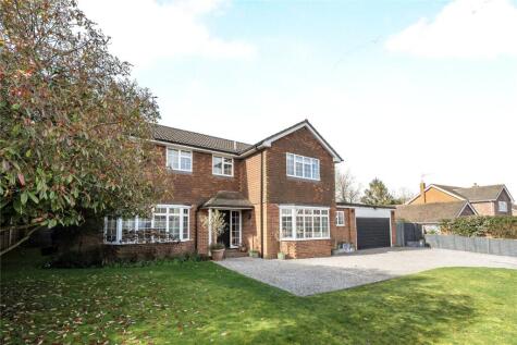 Holmwood Close, East Horsley, Surrey, KT24