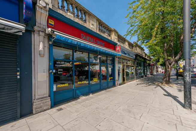 Holloway Road 171...
