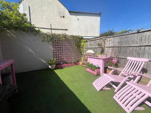 Garden i.jpeg
