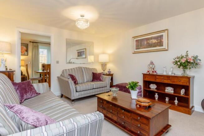 8365510-interior14.jpg