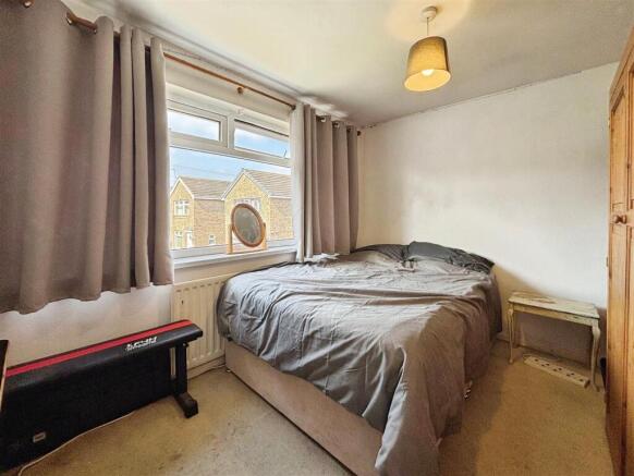 3 bed Detached for sale Image 12