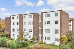 2, 79 Dinorben, Woodcote Road, Wallington SM6 0PZ