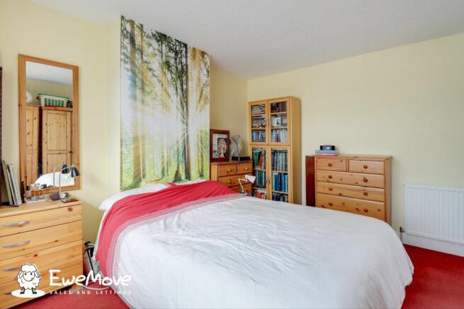 Bedroom 1 (Double)