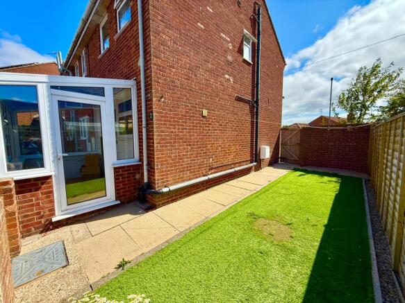 2 bed End of Terrace for sale Image 12
