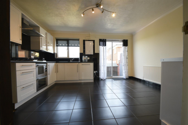 Kitchen2.png