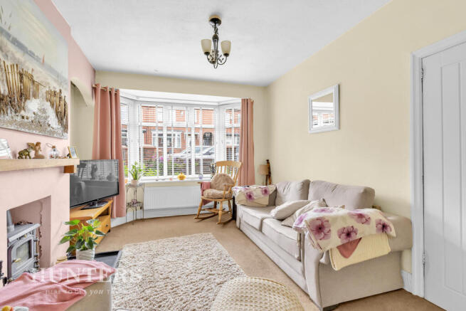 3 bed Town House for sale Image 4