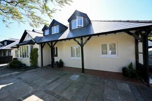 5, Beechcroft Lane, Ringwood BH24 1QN