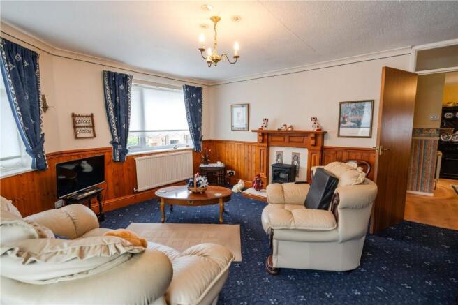 Living Room (2)