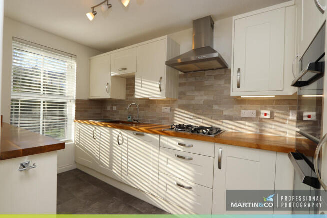 Youghal Close, Pontprennau photo 4