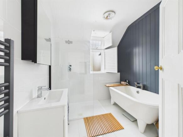 Well-Appointed Bathroom