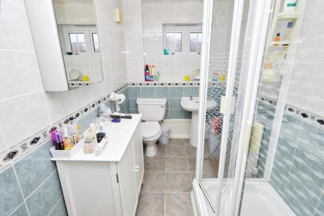 Master En-suite
