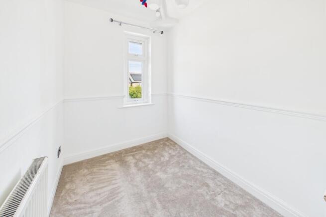 3 bed Semi-Detached for sale Image 10