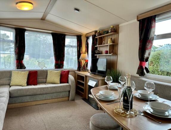 Swift Loire , Silver Sands Holiday Park, Gwendreath, Helston, Cornwall, TR12 7LZ photo 5