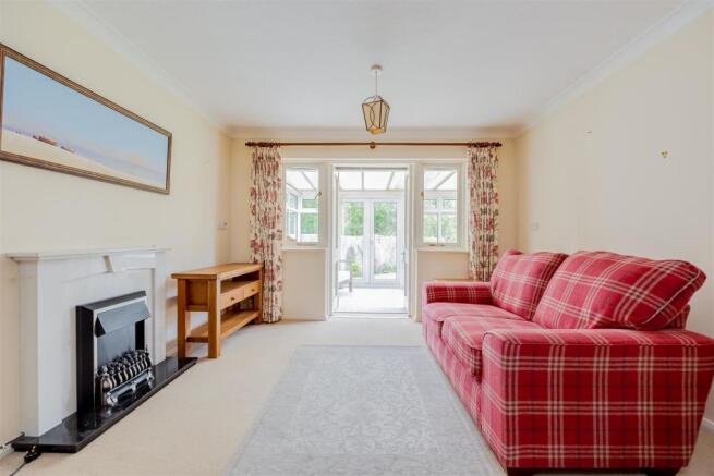 bingalow-derby-close-epsom-downs-118.jpg