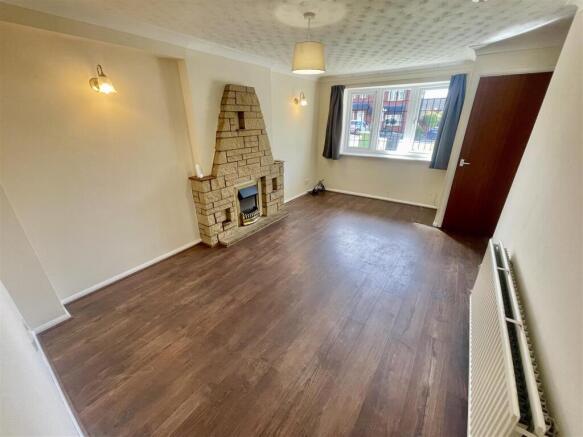 Bowling Green Court, Winnington, Northwich photo 4