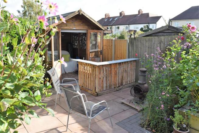 SUMMER HOUSE