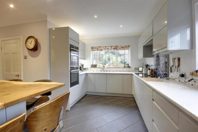 Kitchen - Alternative View
