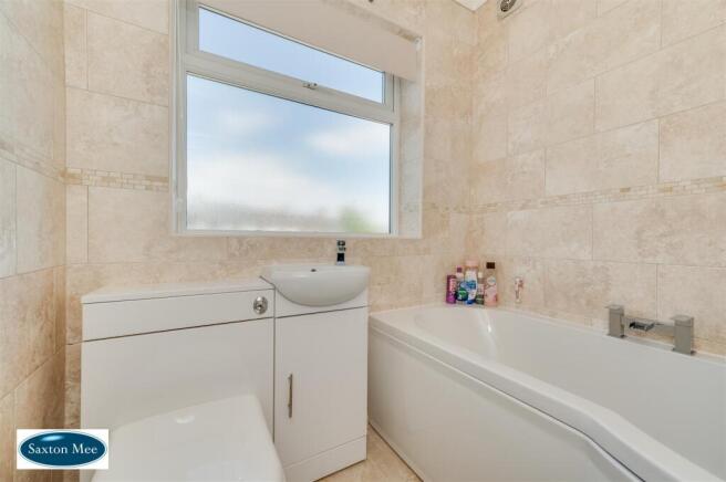 3 bed Semi-Detached for sale Image 12