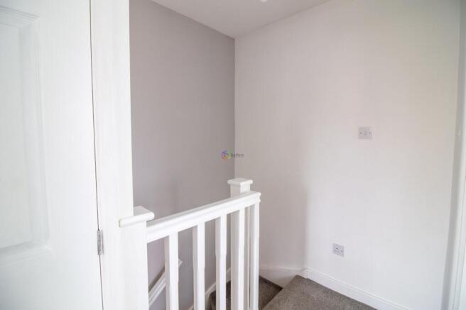 2 bed End of Terrace to rent Image 7