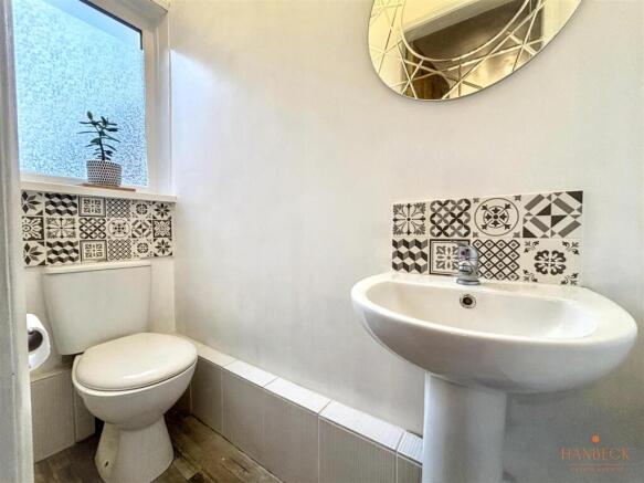 3 bed Terraced for sale Image 10