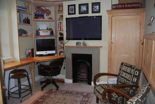 Photo 4