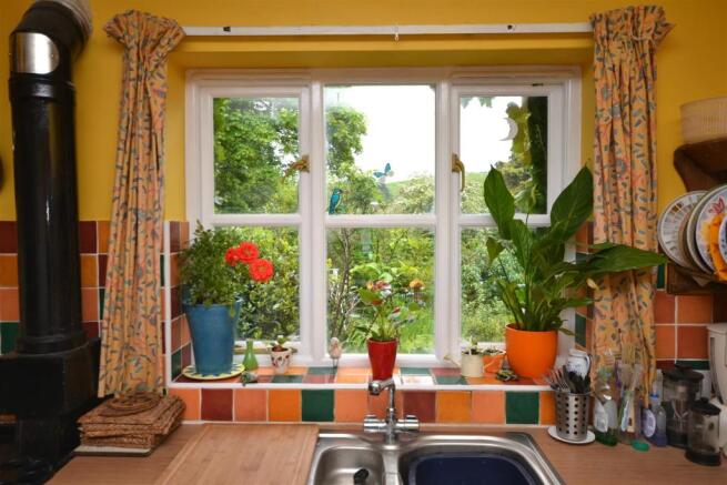 Kitchen 3 a.jpg