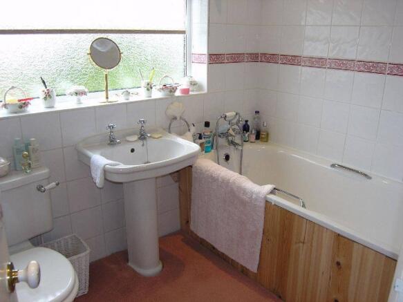 Photo 10