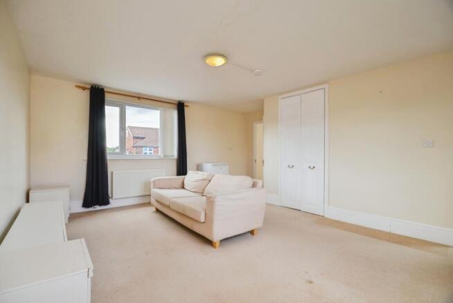 4 bed Detached for sale Image 6