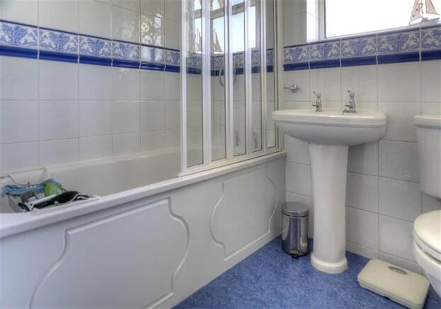Family bathroom
