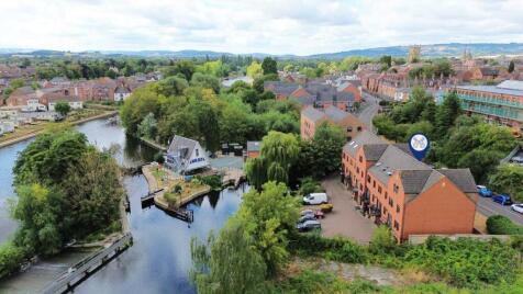 Lock View, Evesham, Worcestershire, WR11