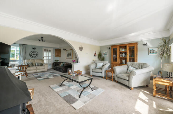 1316625-5-685e698...