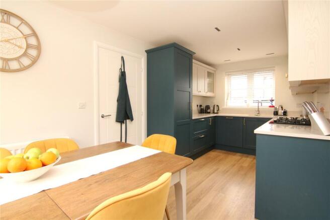 3 bed Link Detached House for sale Image 4