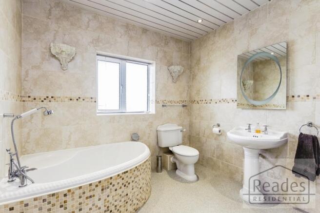 Family bathroom