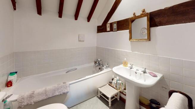 EN SUITE ONE