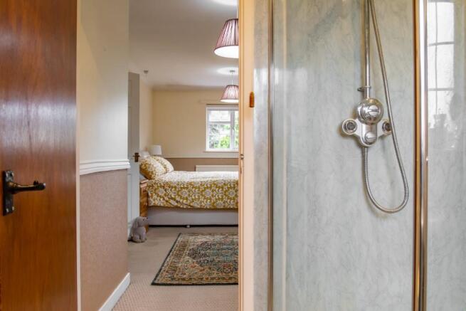 En-suite shower room