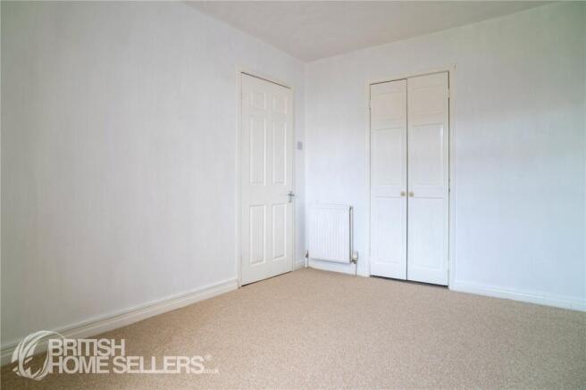 3 bed Terraced for sale Image 10