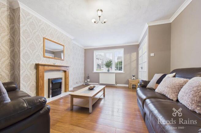 3 bed Semi-Detached for sale Image 5