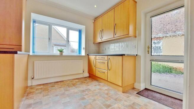 Kitchen/Breakfast Room