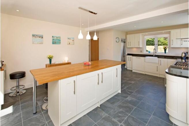 Kitchen / Breakfast