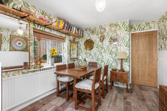 2 bed Detached Bungalow for sale Image 6