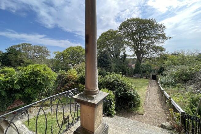 1 bed Ground Flat for sale Image 7