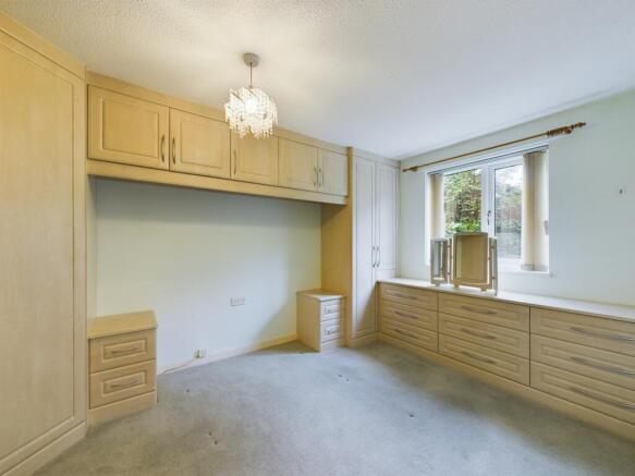 The Dovedales, Park Road, Mickleover photo 4